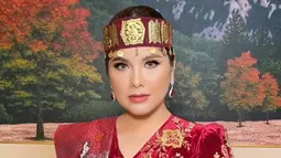 Potret Artis Hadiri Upacara HUT RI 81 di Istana Negara, Tampil dalam Balutan Busana Adat