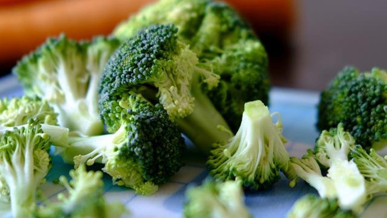 18 Makanan Sumber Kolagen yang Bikin Kulit Awet Sehat