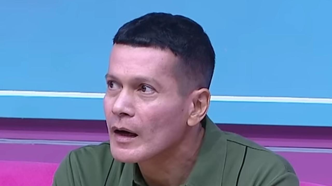 Ganteng dan Awet Muda di Usia 53 Tahun, Semangat Akting Adam Jordan Enggak Kira-kira