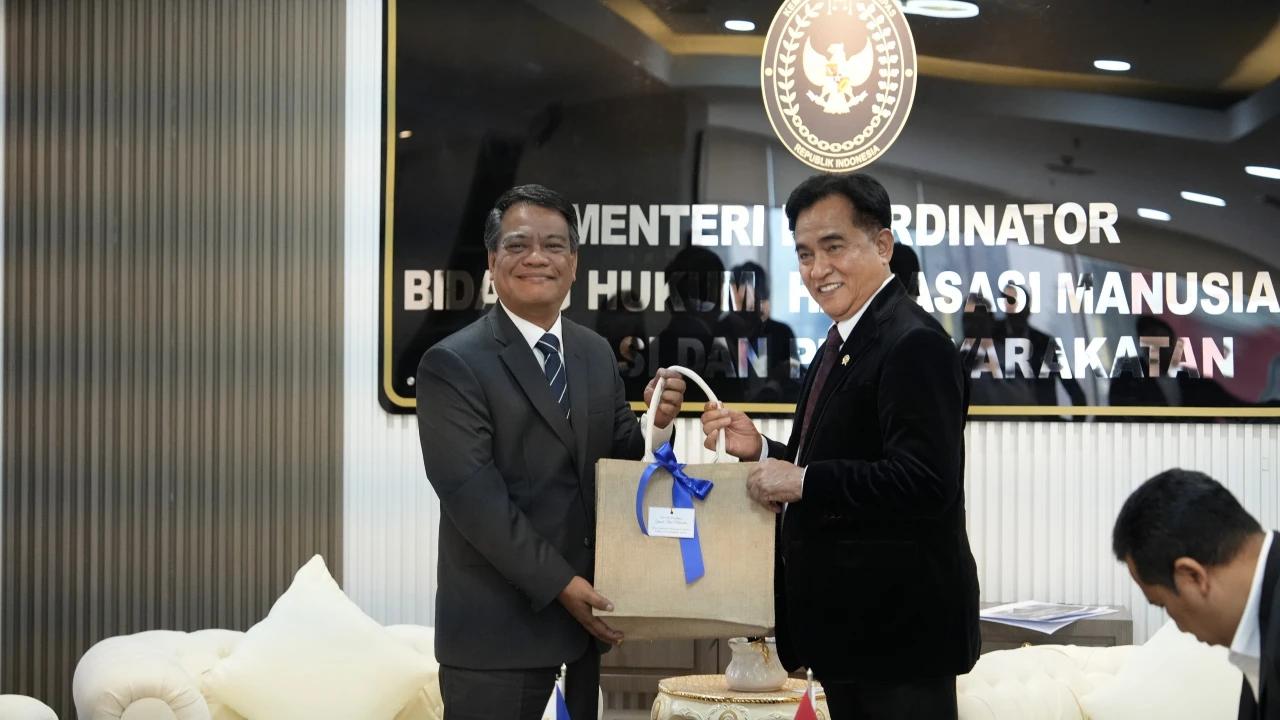 Menko Yusril dan Dubes Filipina Buka Dialog Transfer Narapidana WNI Taufiq Rifqi