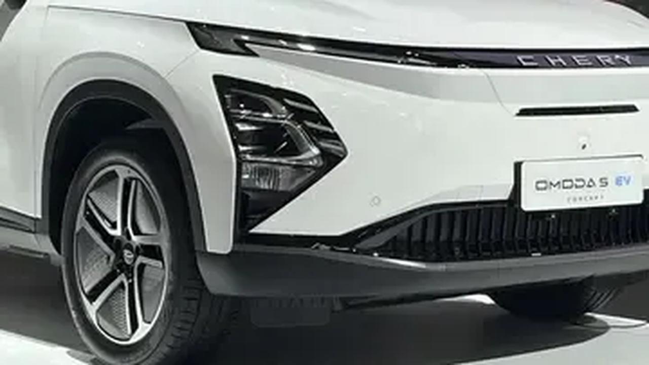 Chery Omoda 5 EV Siap Dikirim ke Konsumen Awal 2024