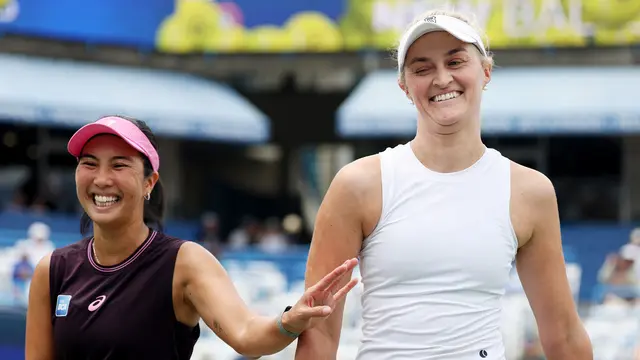Aldila Sutjiadi dan Erin Routliffe