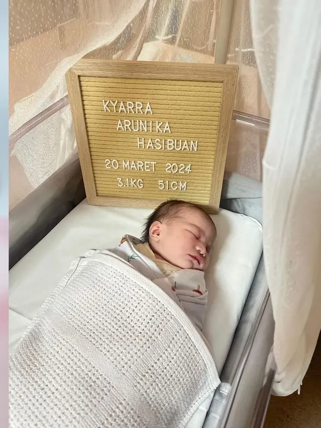 Buah hati pertama Yakub dan Jessica dipanggil Kyarra (Sumber: Instagram/yakuphasibuan)
