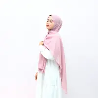 ilustrasi wanita muslim berdoa/copyright unsplash.com/Ali Muhammad