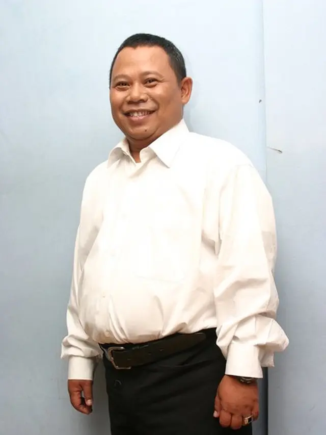 Taufik Savalas