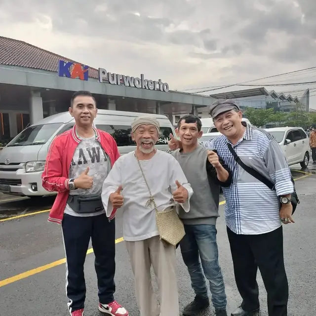Nurul Qomar dengan Grup Empat Sekawan