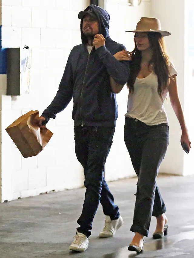 [Bintang] Leonardo DiCaprio - Camila Morrone