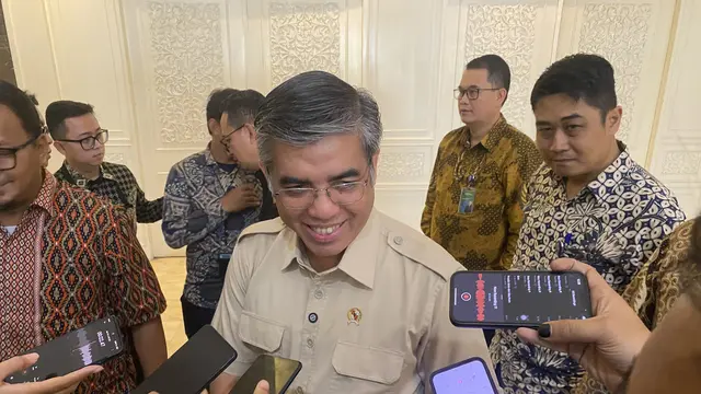 Menteri Ketenagakerjaan Yassierli di Kantor Kementerian Ketenagakerjaan, Kamis (18/6/2026). (Foto: Liputan6.com/Immanuel Christian)