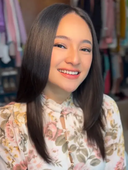 Setelah berjuang dengan kesehatan mentalnya beberapa waktu belakangan, Marshanda berhasil kembali ke publik membagikan gaya hidupnya yang lebih sehat dan positif. [Foto: Instagram/marshanda99]