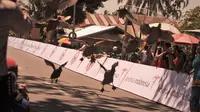 Balapan Itik Ramaikan Tour de Singkarak 2018 di Payakumbuh