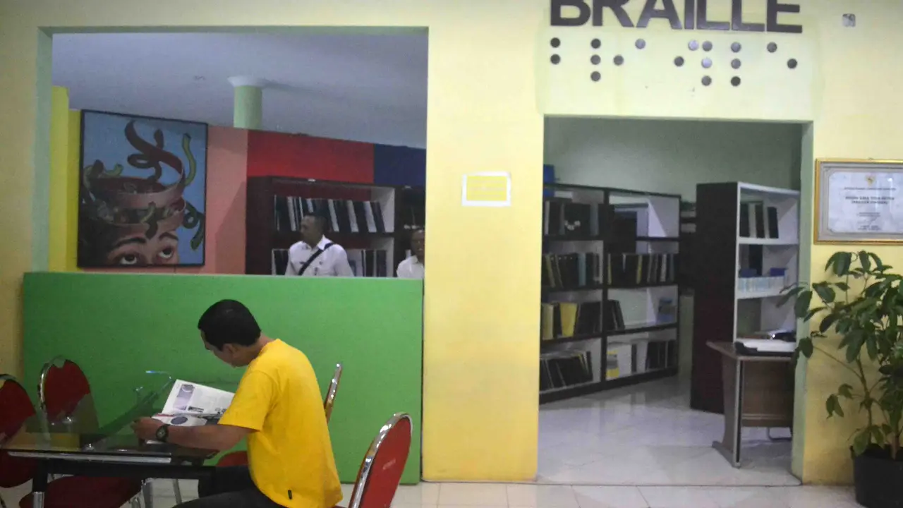 Pojok Braille di Perpusatakaan Kota Malang