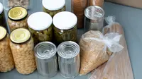 Makanan Kedaluwarsa (freepik.com)