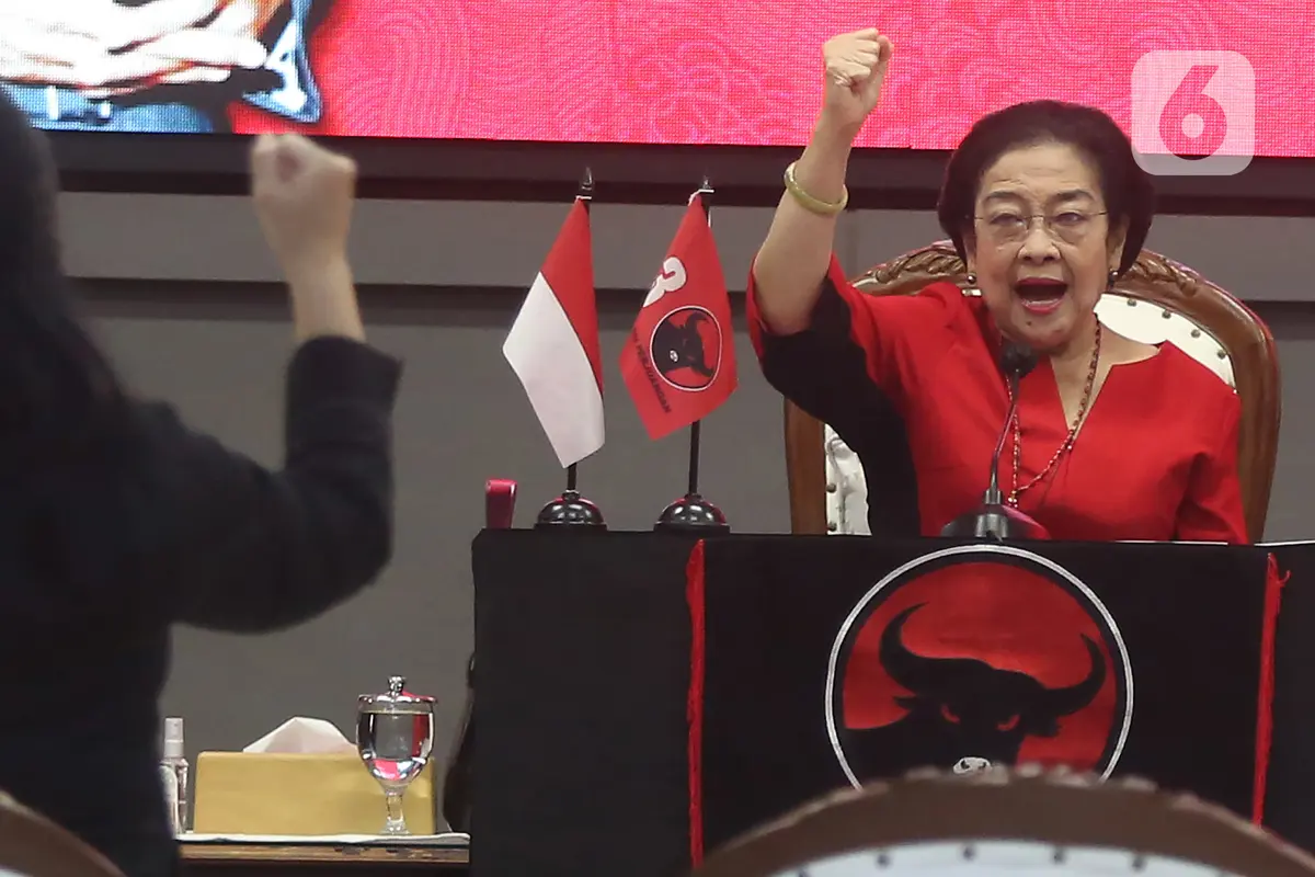 Megawati Lantik Pengurus Baru DPP PDIP