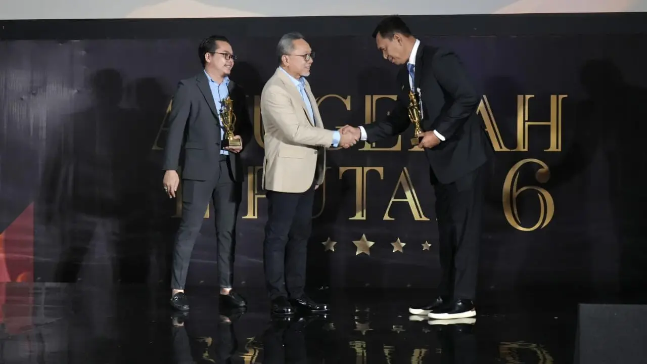 Perum Bulog meraih Anugerah Liputan6 2025