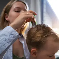 Intip rahasia menebalkan rambut bayi yang efektif. (Sumber: Freepik).