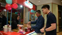 Perusahaan minuman PT Platinum Wahab Nusantara Tbk (TGUK) dan produsen es krim Aice, sepakat melakukan investasi bersama (joint investment) guna memperluas pasar di Indonesia.