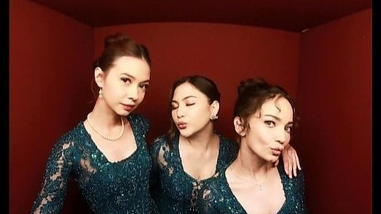 Disebut BLACKPUNK! Ini 7 Potret Yuki Kato, Jessica Mila, dan Enzy Storia yang Akhirnya Kumpul Lengkap di Nikahan Febby Rastanty