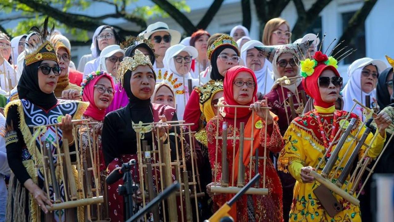 500 Musisi Meriahkan Bandung Kota Angklung Festival 2026, Perkuat Identitas Budaya Kota