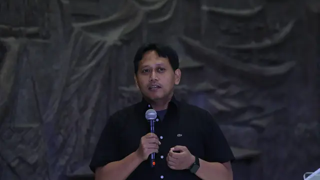 pameran foto dan peluncuran buku "90' & Beyond"