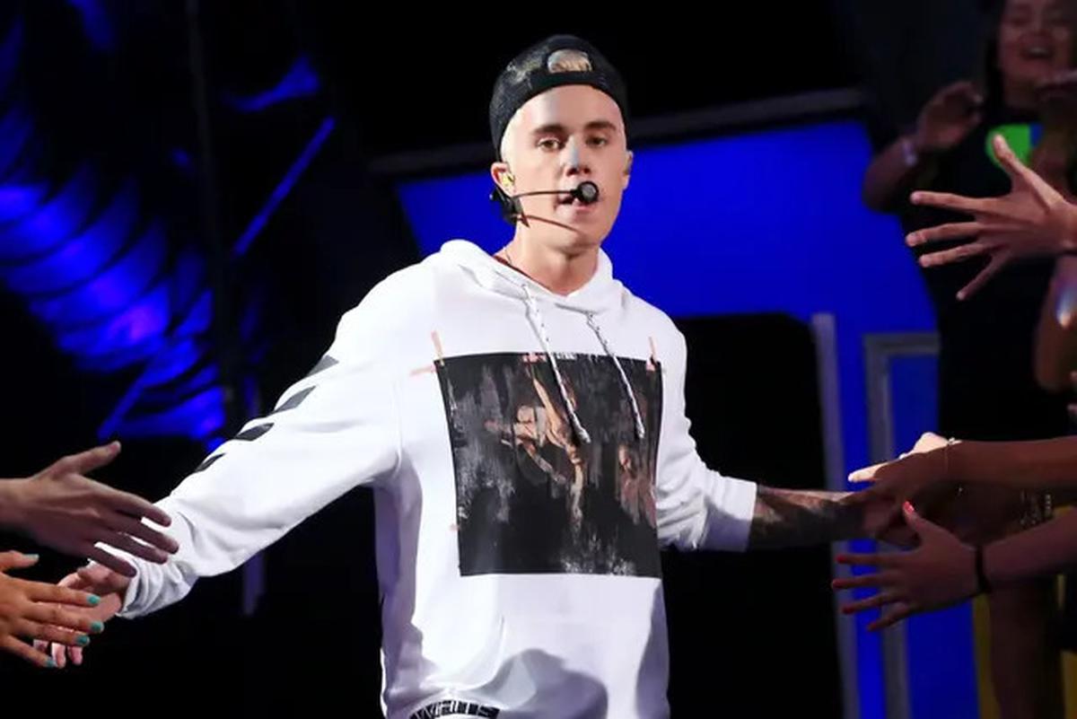 Justin Bieber Curhat Soal Cinta yang Terasa Melelahkan, Kata-katanya Bikin Fans Sang Artis Gaduh