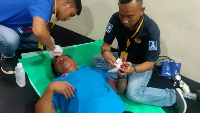 Korban luka terkena lemparan kursi saat Kongres PAN Kendari,(Liputan6.com/Ahmad Akbar Fua)