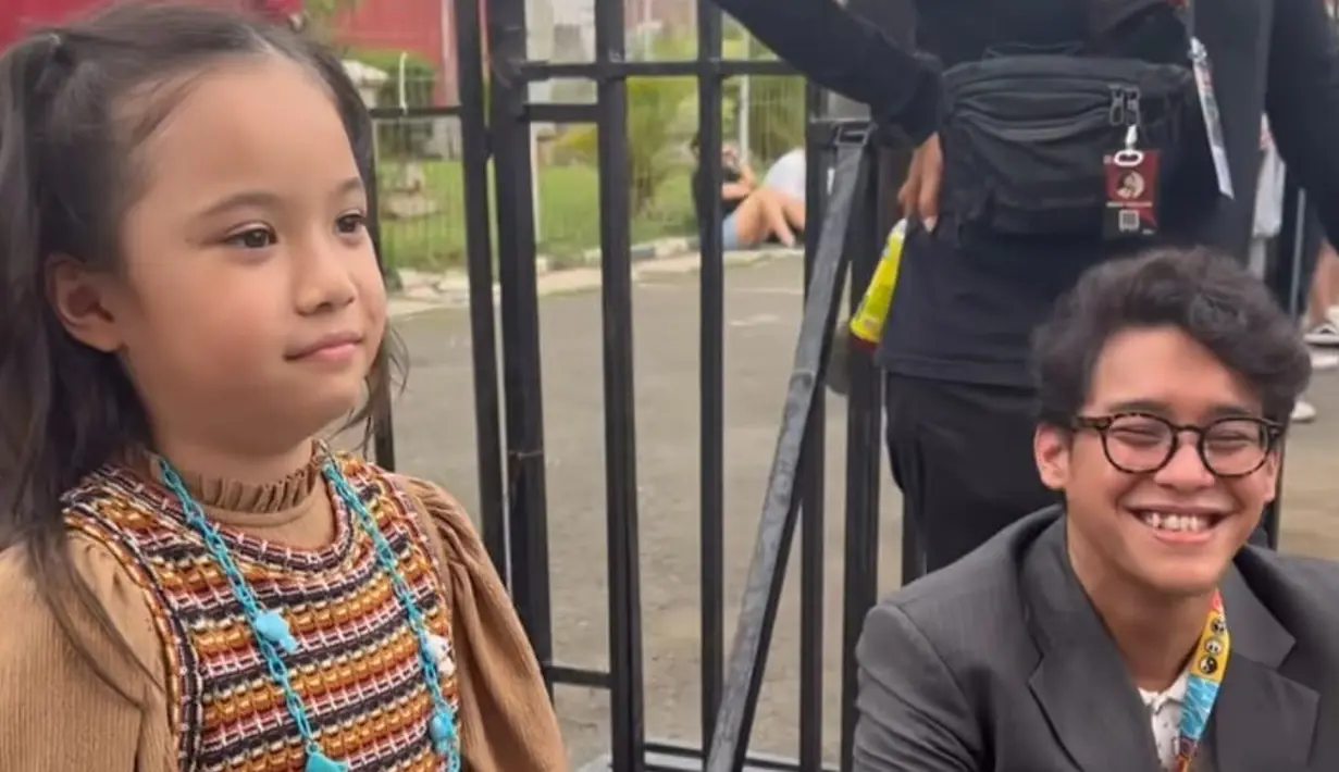 <p>Kebersamaan Gempita bersama Ardhito sebelum acara dimulai. (Foto: Instagram/ gadiiing)</p>