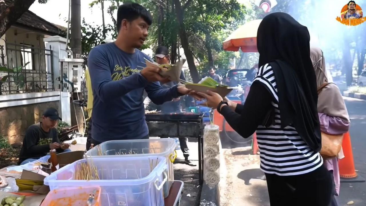 Terasa Aroma Rujak