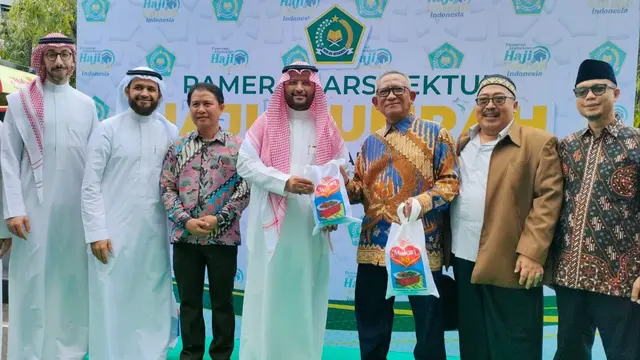 Sebanyak 1.500 box sampel makanan siap saji dibagikan kepada pengunjung Pameran Arsitektur Haji dan Umroh Indonesia di Jakarta Timur (istimewa)