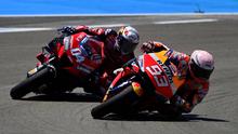 Pembalap Repsol Honda, Marc Marquez, saat berlaga pada MotoGP 2020 di Sirkuit Jerez, Spanyol, Minggu (19/7/2020). Quartararo berhasil finis di posisi pertama dengan catatan waktu 41 menit 23,796 detik. (AFP/Javier Soriano)