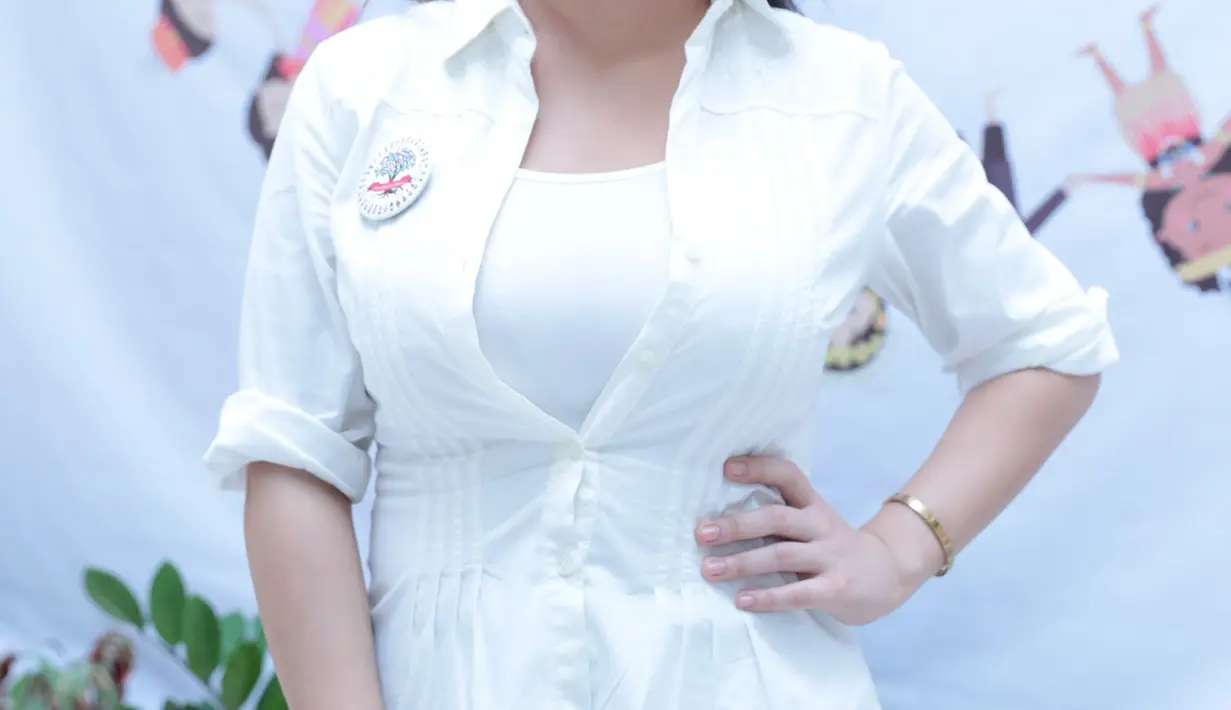 "Kayaknya bisa ngerti profesi aku, sampe aku udah putus harapan dari dunia entertaint, sekarang yaudah deh terserah deh tapi belum ada juga yang pas," ujar Ariel Tatum di kawasan Rawamangun, Jakarta Timur, Selasa (8/11/2016). (Adrian Putra/Bintang.com)