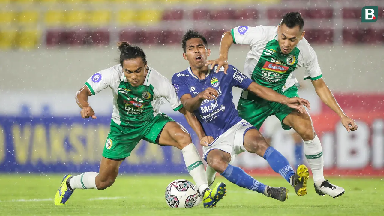 Foto: Wander Luiz dan Rashid Cetak Brace, Persib Bandung Kalahkan PSS Sleman di Pertandingan Lanjutan  BRI Liga 1