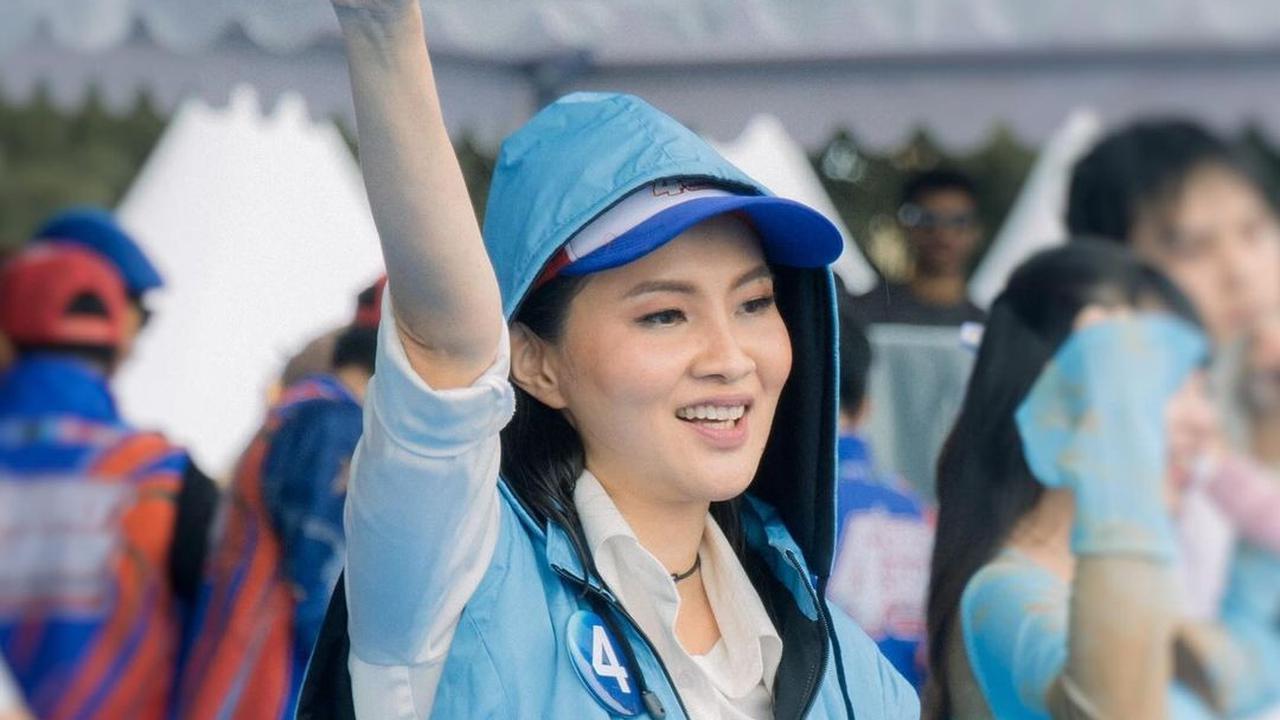 Gantikan Suami hingga Unggul Versi Quick Count