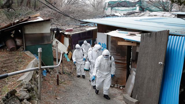 Korea Selatan Kerahkan Tentara Cegah Meluasnya Virus Corona