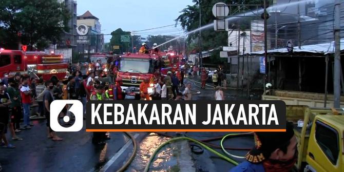 VIDEO: Puluhan Rumah di Menteng Hangus Terbakar