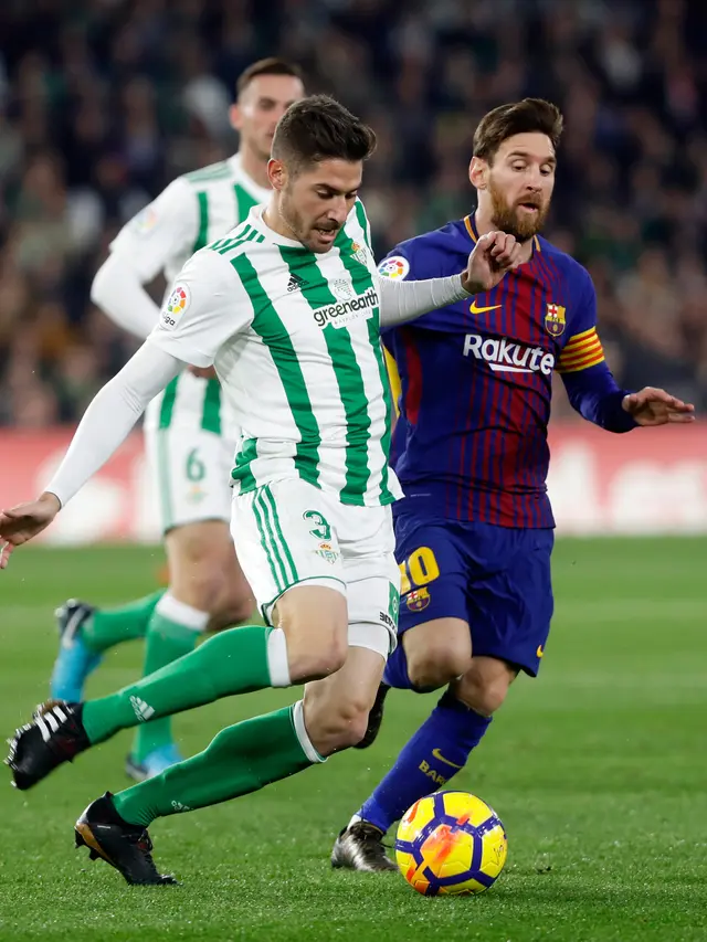 Barcelona Menang Telak di Kandang Real Betis