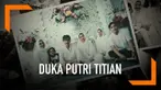 Ayahanda Putri Titian meninggal dunia. Kabar duka ini diketahui dari unggahan adik Putri Titian di Instagram.