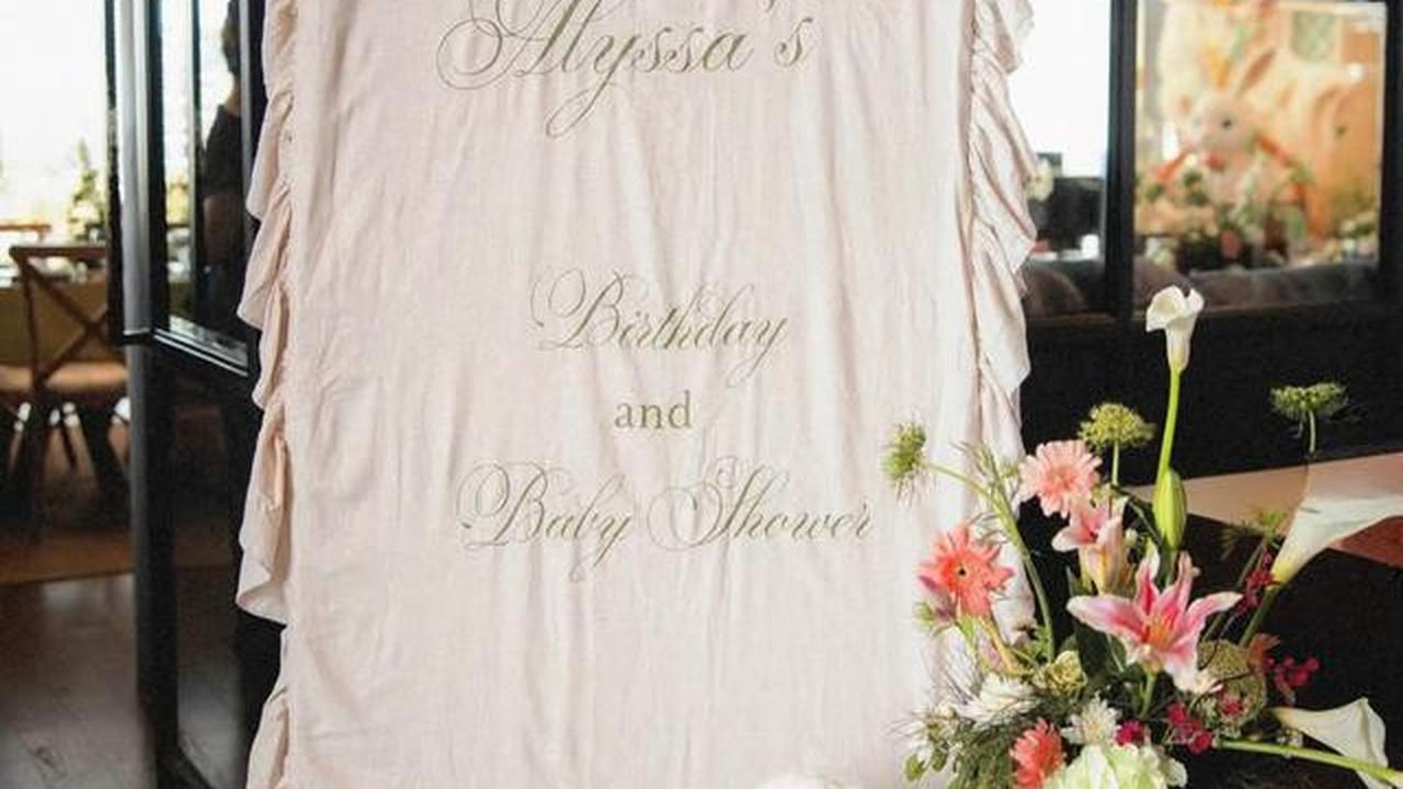 8 Potret Detail Dekorasi Acara Ultah dan Baby Shower Alyssa Daguise, Tampilkan Sisi Romantis Al Ghazali