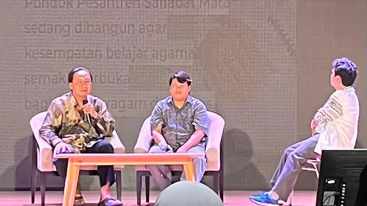 Basuki, Amin, dan Budi Sumarno dalam roadshow Langit Tetap Sama di kawasan Jakarta, pada (23/7/2026). (Liputan6.com/Afradhiya N.R)
