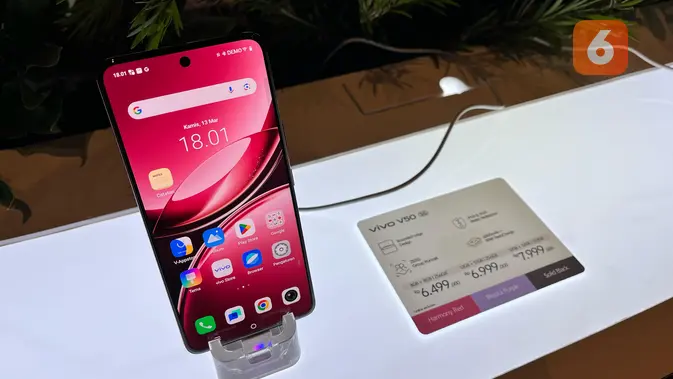 <p>Vivo V50. Liputan6.com/Reanthonio Oktovier Sinanu</p>