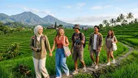 8 Kebiasaan Travelling Gen Z, Tren Liburan Anak Muda yang Wajib Kamu Tahu