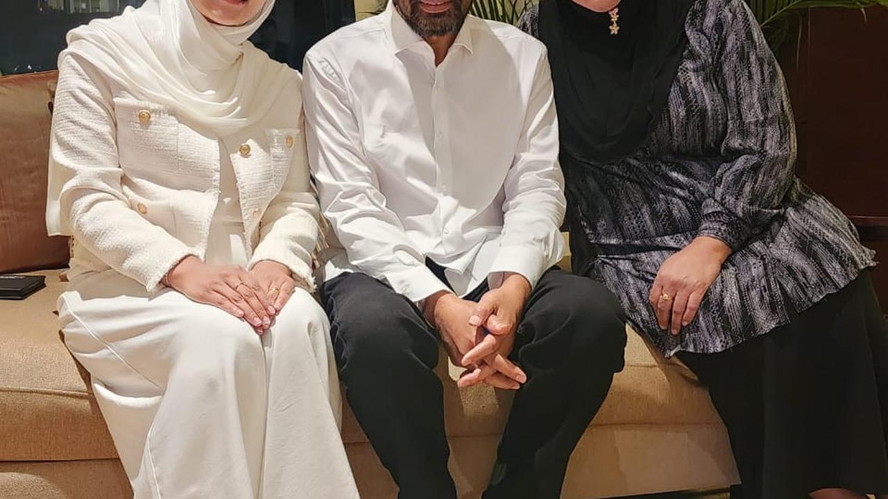 Gubernur Aceh terpilih, Muzakir Manaf Nikahkan Anaknya di Kuala Lumpur