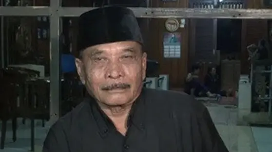 Kegiatan Haji Bolot Selama Pemulihan Sakit Jantung, Habiskan Waktu Bareng Cucu