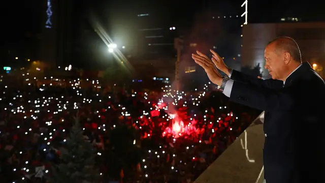 Menang Pemilu Turki, Erdogan Sapa Ribuan Pendukung di Ankara