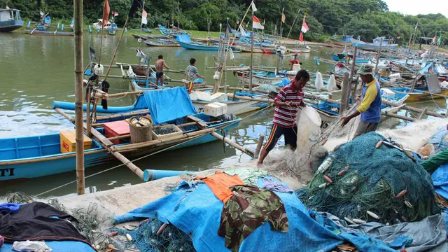 Balada Nelayan dan Ikan Laut di saat Cuaca Ekstrem