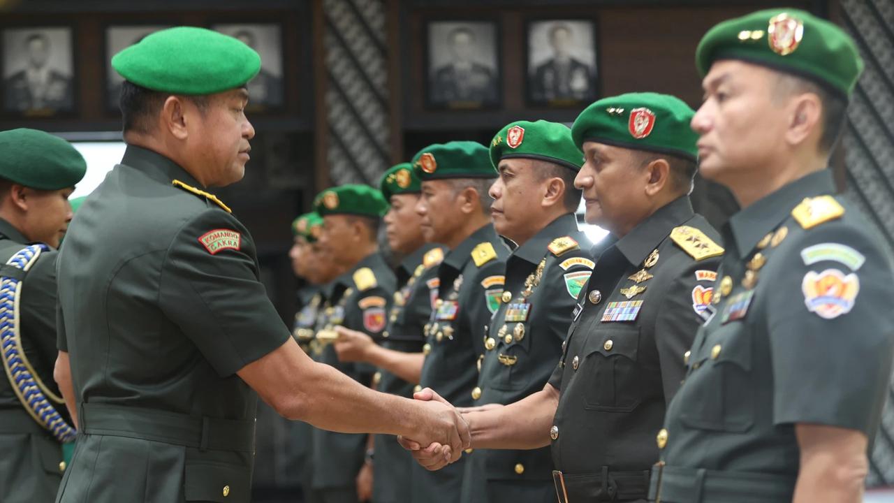 FOTO: TNI AD Rotasi Pangdam di Wilayah Strategis Termasuk Papua