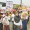 Bawa Alat Masak, Kaum Ibu di Lampung Demo Minta Program MBG Tak Dihentikan