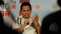 Wakil Ketua Umum Kamar Dagang Industri (Kadin) DKI Jakarta, Sarman Simanjorang saat menjadi pembicara dalam diskusi bincang senator 2015 "Gejolak dan Masa Depan Rupiah" di Jakarta, Minggu (29/3/2015). (Liputan6.com/Herman Zakharia)