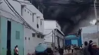 Kebakaran di Pergudangan Dadap, Lima Mobil Damkar Diterjunkan
