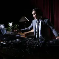 DJ Dipha Barus (Foto: Galih W Satria/Dok. Bintang.com)