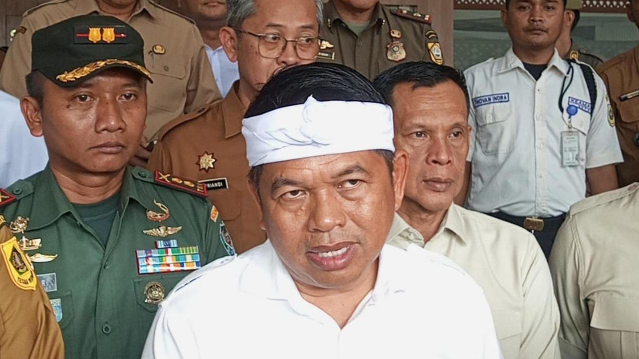 Gubernur Jawa Barat Dedi Mulyadi